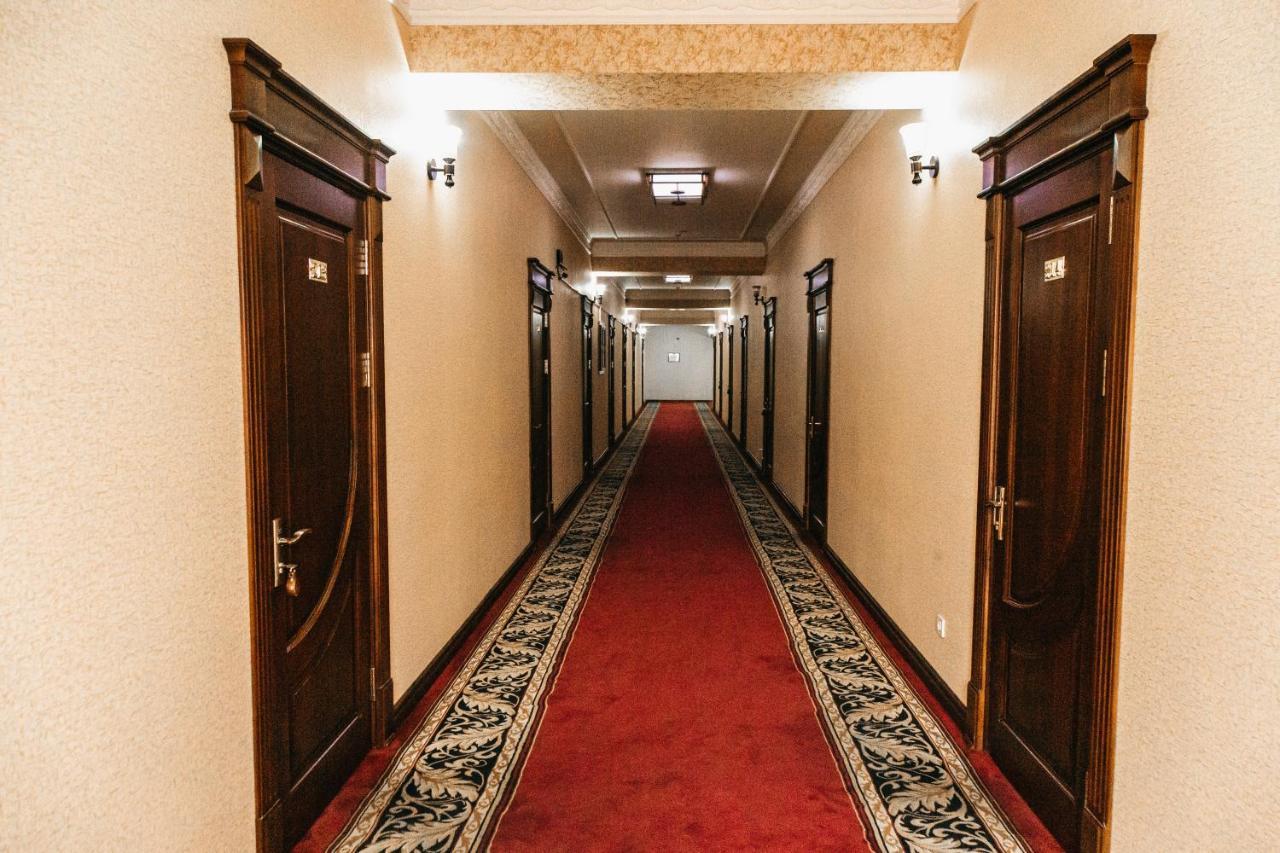 Buyuk Ipak Yo'Li Hotel Namangan Εξωτερικό φωτογραφία