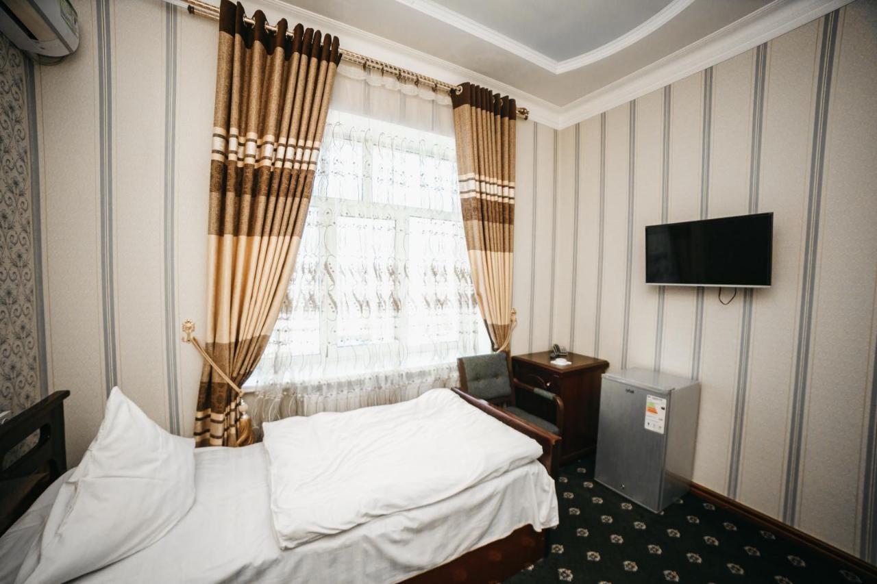 Buyuk Ipak Yo'Li Hotel Namangan Εξωτερικό φωτογραφία