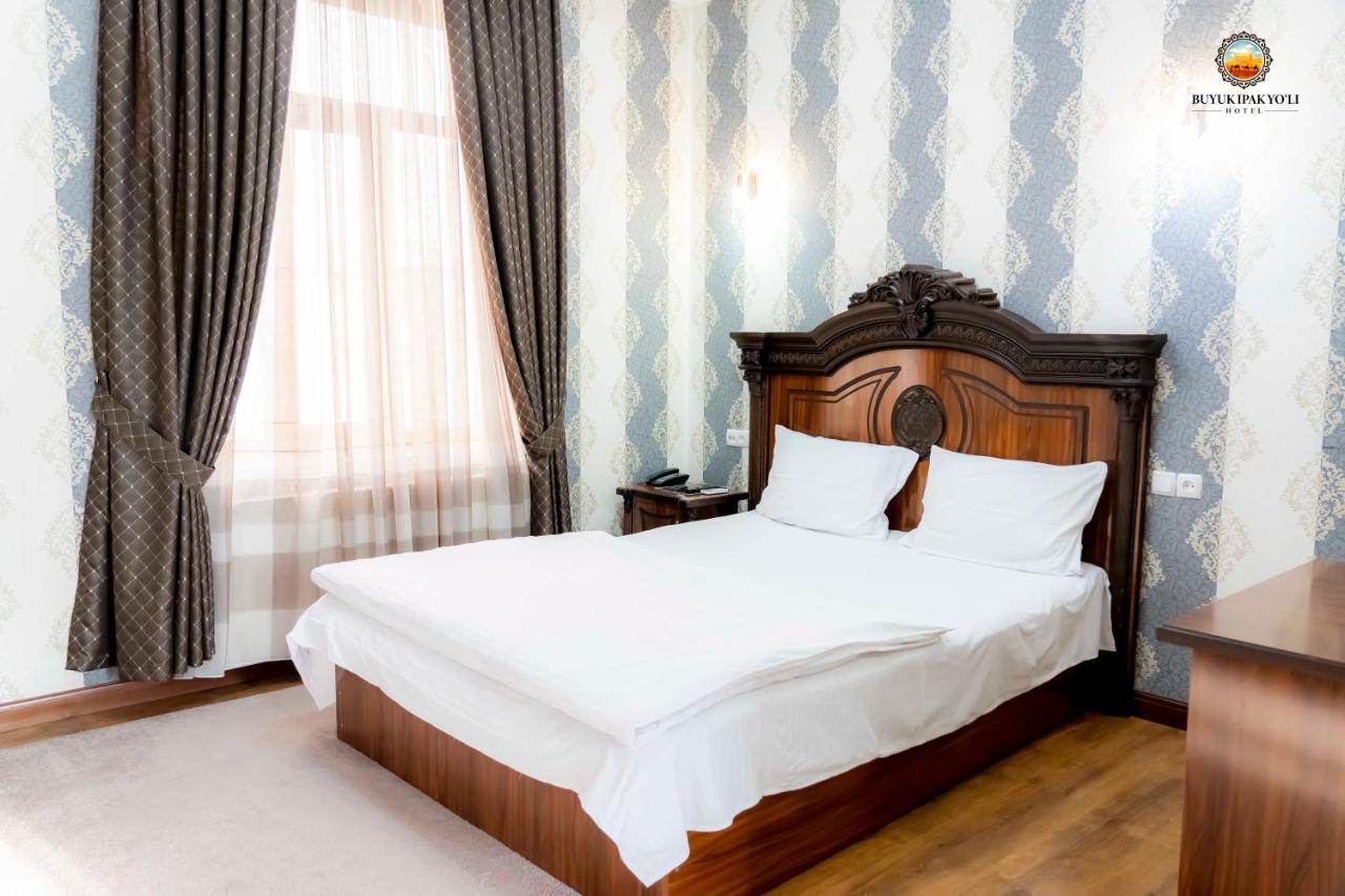 Buyuk Ipak Yo'Li Hotel Namangan Εξωτερικό φωτογραφία