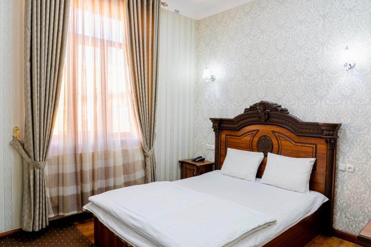 Buyuk Ipak Yo'Li Hotel Namangan Εξωτερικό φωτογραφία