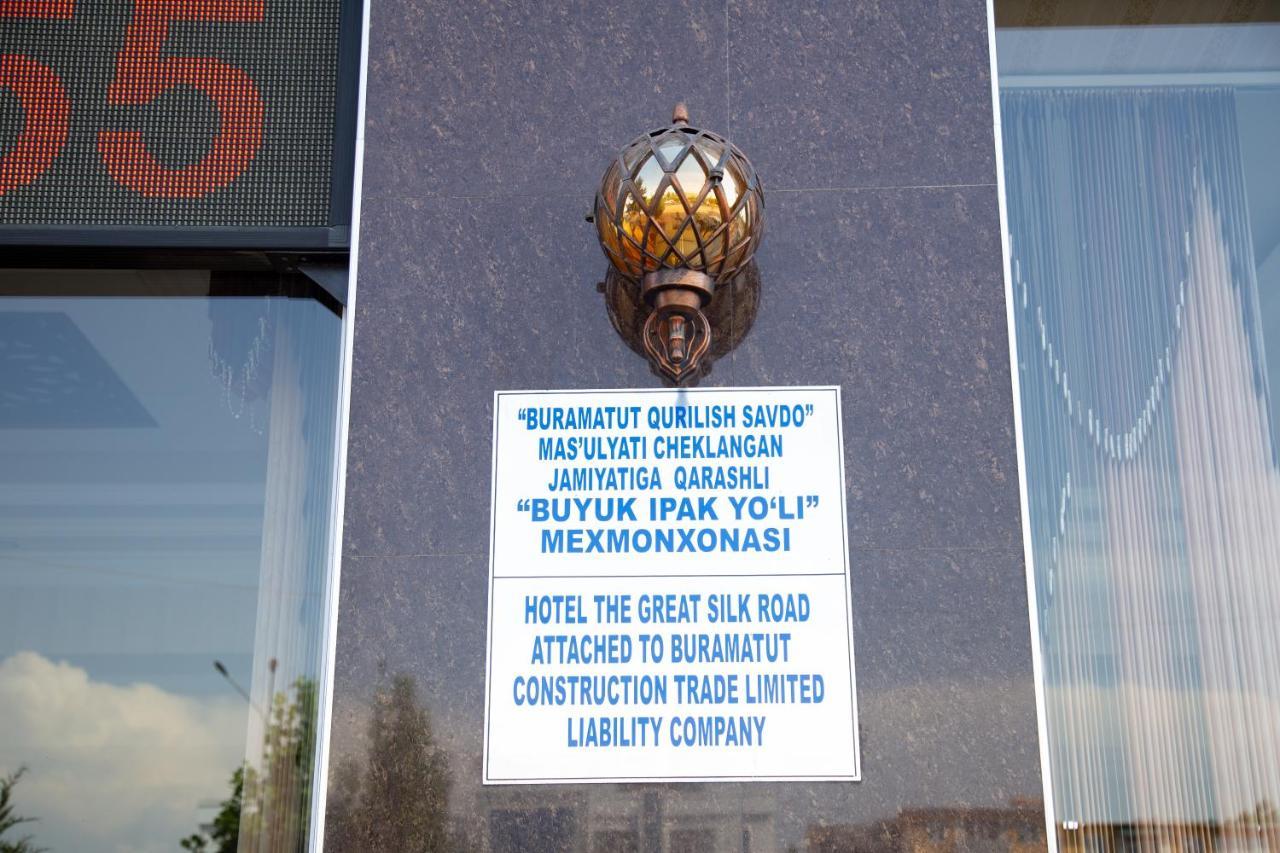 Buyuk Ipak Yo'Li Hotel Namangan Εξωτερικό φωτογραφία