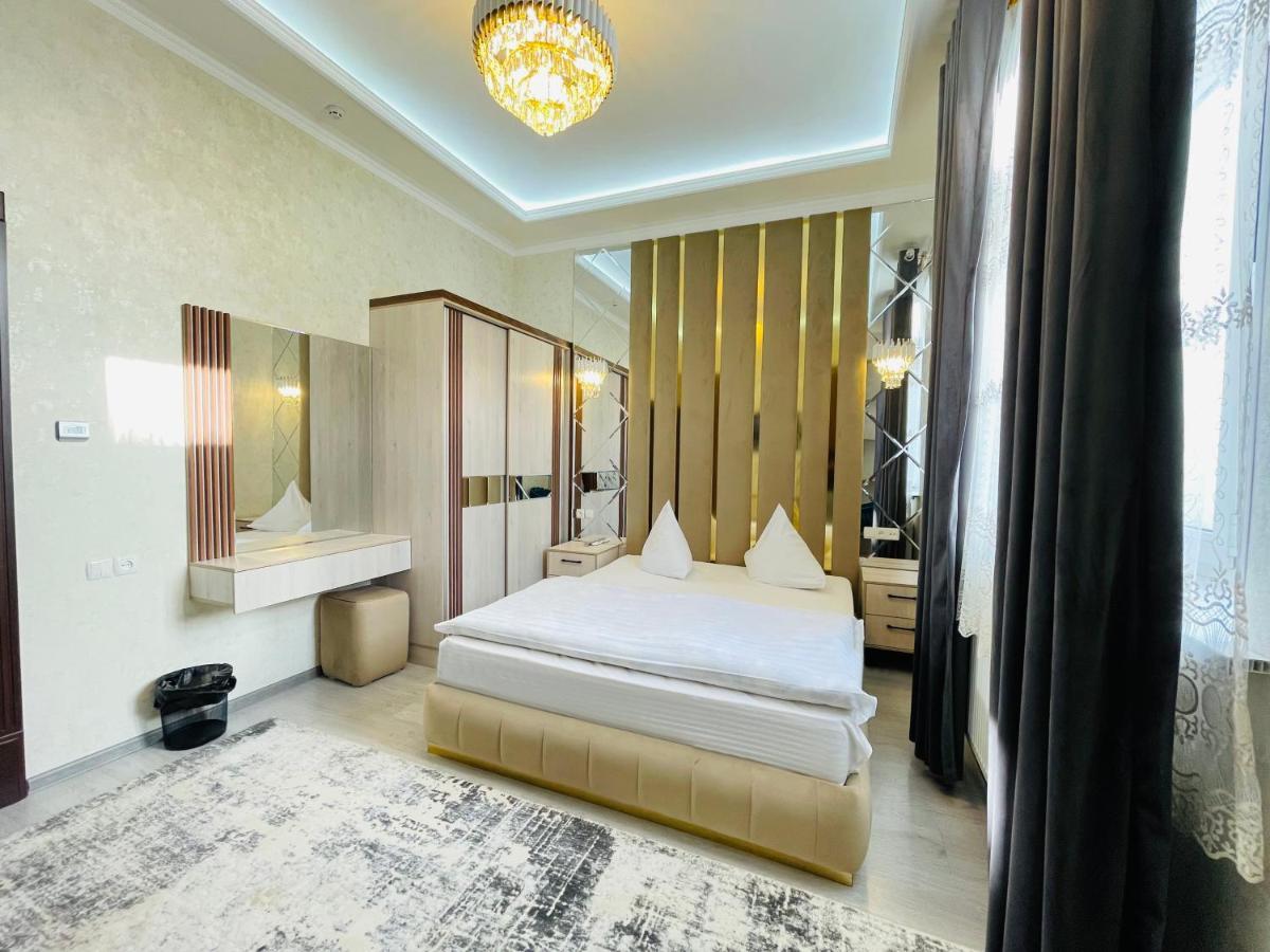 Buyuk Ipak Yo'Li Hotel Namangan Εξωτερικό φωτογραφία